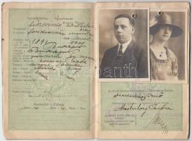 1924 Bp., A Magyar Királyság által kiadott, házaspár számára kiállított fényképes útlevél