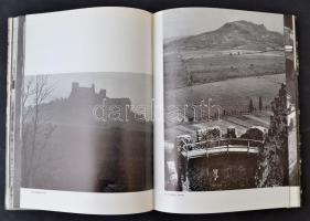 Dobos Lajos: Magyar műemlékek. Bp., 1972, Képzőművészeti Alap Kiadóvállalata. Kartonált papírkötésbe...
