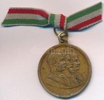 1896. "A Vaskapu megnyitásának emlékére - 1896. szeptember 27.-én" Br emlékérem szalaggal ...