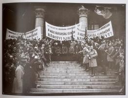 Kincses Károly - Kolta Magdolna: Minden magyar fotóriporterek atyja: Balogh Rudolf. Bp., 1998, Magya...