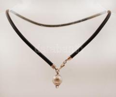 Ezüst (Ag.) csatos bőr nyaklánc, h:46 cm