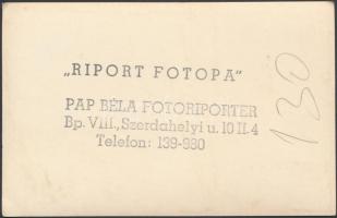 cca 1940-50 Vidám sátor, Pap Béla jelzett fotó, 9x14cm