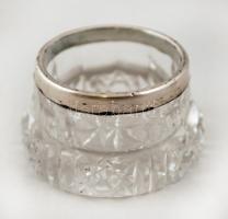 Ezüst tárgyak, mokkáskanál, fűszertartó,  piperetartó (apró horpadással, jelzettek, összesen  nettó:...