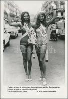 Szépségkirálynők Párizsban, MTI sajtó fotó, 26x18cm