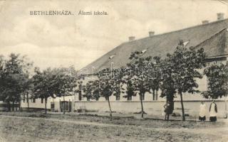 Bethlenháza, Bethausen; Állami iskola / school (fa)