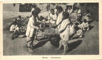 China, Boonenpluk / bean picking, folklore (EK)