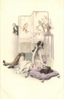 Gently erotic lady with dog, M. Munk Vienne Nr. 412. s: R.Rössler