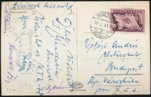 1960 Az MTK focicsapatának saját kezű aláírása ( Hidegkúti, Lantos, stb.) képeslapon, 9x14cm