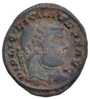 Római Birodalom / Siscia / I. Licinius 309-310. Follis Cu (6,18g) T:2 Roman Empire / Siscia / Licinius I 309-310. Follis Cu "IMP LIC LICINIVS P F AVG / GENIO AV-GVSTI - crescent in left field - Gamma - SIS" (6,18g) C:XF RIC VI 198b.