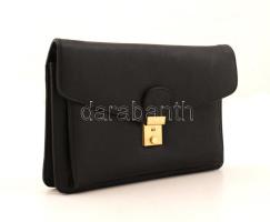 Fekete többrekeszes irattartós férfi kézitáska, újszerű állapotban, 25x16 cm