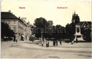 Sopron, Széchenyi tér és szobor, villamos (EK)