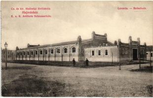 Hajmáskér, Tüzérségi lövőiskola, lovarda / Reitschule