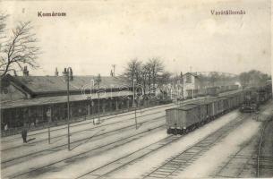 Komárom, Komárno; vasútállomás, vagonok, gőzmozdony, kiadja Laky Béla / railway station, locomotive