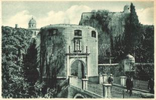 16 db RÉGI külföldi városképes lap, vegyes minőség / 16 old European town-view postcards, mixed qual...