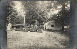 26 db RÉGI motívumlap, sok fotóval; katonai téma / 26 old motive cards, many photos; military