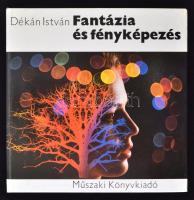 Dékán István: Fantázia és fényképezés. Bp., 1982, Műszaki Könyvkiadó. Kartonált papírkötésben, jó állapotban.