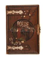 1893-1899, Régi csatos emlékkönyv, szecessziós díszítéssel. Litográfiás illetve ceruzás illusztrációkkal. Az első előzéken viaszpecsét. Magyar illetve román nyelvű bejegyzésekkel. A csat nem működik, a gerinc megsérült.