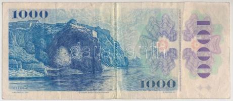 Csehszlovákia 1985. 1000K bélyeggel T:III
Czechoslovakia 1985. 1000 Korun with stamp C:F
