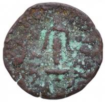 Hasmoneus-dinasztia / Jeruzsálem / Johannesz Hürkánosz Kr. e. 135-104. Prutah Cu, tanúsítvánnyal (2,11g) T:3 Hasmonean dynasty / Jerusalem / John Hyrcanus 135-104. BC Prutah Cu, with certificate (2,11g) C:F