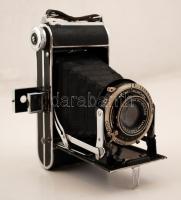 Certo Certix 4,5x6 cm kamera	Carl Zeiss	Tessar 1:4,5/10,5 cm objektívvel F. Deckel	Compur Rapid zárr...