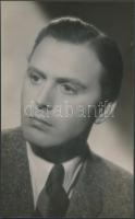 cca 1942 Nagy István (1909-1976) színész portréja, vintage fotó,  23x15 cm