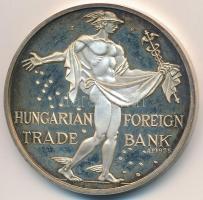 Lebó Ferenc (1960-) 1990. "40 éves a Magyar Külkereskedelmi Bank 1950-1990 / Hungarian Foreign ...