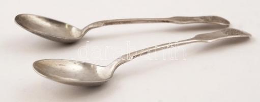 Ezüst (Ag.)  fagylatos kanál, jelzett, mesterjeggyel (VCD), gravírozott címerrel, h:14 cm (2×), nett...