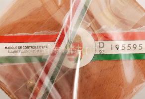 1972 Tokaji Aszú 6 puttonyos muzeális édes fehér bor, palackozta: Tokaj Kereskedőház Rt. Sátoraljaúj...