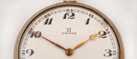 Omega másodpercmutatós fém zsebóra, számlap sérült, müködik