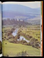 Dr. Kicsi Sándor - Szacsvay Imre: Erdélyi utakon III. Brassótól Nagyenyednek.  Budapest , 1989, Offi...