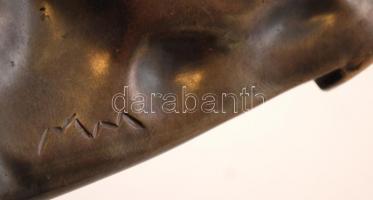 Melocco Miklós (1935-): Radnóti Miklós. Bronz, jelzett, márvány talapzaton, m:20 cm