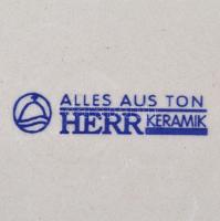 4 db német söröskorsó (0,5l), kettő jelzett, hibátlanok, m:13 cm (4×)