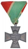 1940. "Nemzetvédelmi Kereszt / A Hazáért" ezüstözött Br kitüntetés mellszalaggal T:2 / Hungary 1940. "National Defence Cross" gilt Br decoration with ribbon C:XF NMK 442.