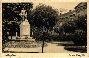 17 db RÉGI történelmi magyar városképes lap, vegyes minőség / 17 old historical Hungarian town-view postcards, mixed quality