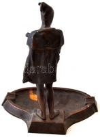 Öntöttvas hamutál, figurális díszítéssel, m: 22 cm