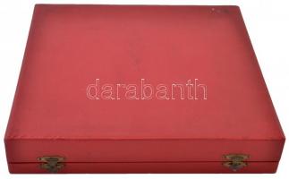 1939. "Magyar Érdemrend Nagykeresztje" aranyozott (a koszorún hiányzik az aranyozás), zomá...