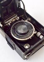 Voigtländer Bergheil 9x12 kamera. Lemezes. Hellar 1:3,5  objektívvel, hozzá 5 kazettával, eredeti bő...