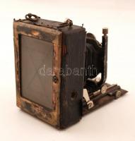 Contessa 6,5x9 cm lemezes kamera J. Schneider Xenar Typ D. 1:3,8/10,5 cm objektívvel. hibás, hiányos...