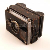 Ica Bebe női kisméretű 4,5x6 cm kamera Carl Zeiss 	Tessar 1:4,5/7,5 cm objektívvel rollfilm kazettáv...