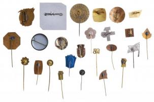 25db-os vegyes magyar és külföldi szocialista jelvény, kitűző tétel, közte "Küldöttértekezlet A...