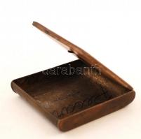 Pecari Imatation díszdoboz, fém és fa, 8x8x2cm