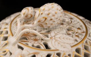 Herendi áttört bonbonier, kézzel festett, jelzett, hibátlan, m:14 cm, d:14 cm