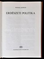 Madas András: Erdészeti Politika.Budapest,1978, Akadémiai Kiadó. Kiadói egészvászon kiadói papírborí...