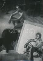 cca 1965 Kalocsai Rudolf: Férfiakt a műteremben, feliratozott vintage fotóművészeti alkotás, 24x17 cm