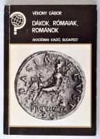 Vékony Gábor: Dákok, rómaiak, románok. Budapest, 1989, Akadémiai Kiadó. Ragasztott papírkötés, 266 p.
