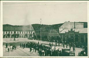 Hátszeg Firemen`s presentation Foto AK