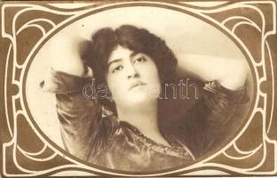 Lady with golden art nouveau frame