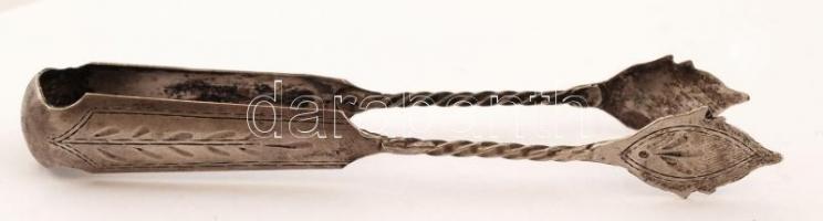 Ezüst (Ag.) cukorfogó, jelzett (lengyel), mesterjeggyel, h:13,5 cm, nettó: 21 g