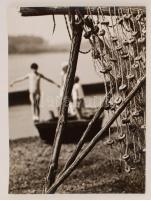 cca 1980 Zsigri Oszkár (1933-?): Duna-part, feliratozott vintage fotóművészeti alkotás, 40x30 cm