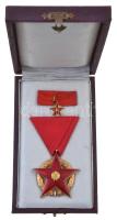 1957. "Vörös Csillag Érdemrend" aranyozott, zománcozott bronz kitüntetés mellszalagon, sza...